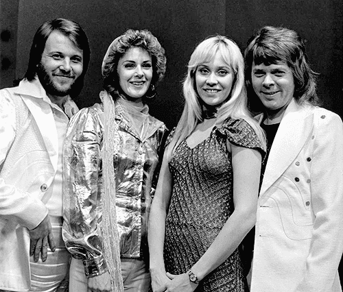 Candlelight: Tributo a ABBA y Más