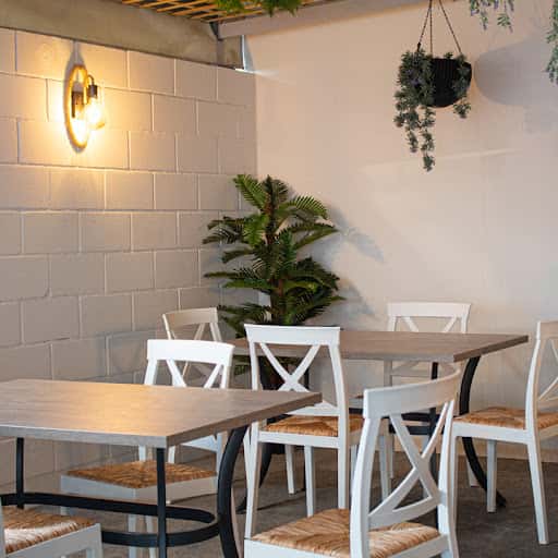 Restaurante La Mulata en Utrera: carnes a la leña y especialidades