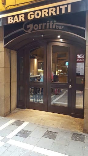 Bar Gorriti: pinchos y cervezas en el casco antiguo