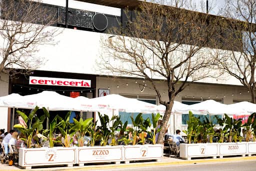 Zezeo Neotaberna: tapas y cocina mediterránea en Utrera