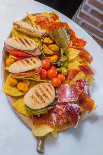 La Caprichosa: vermut y tapas en el centro de Albacete