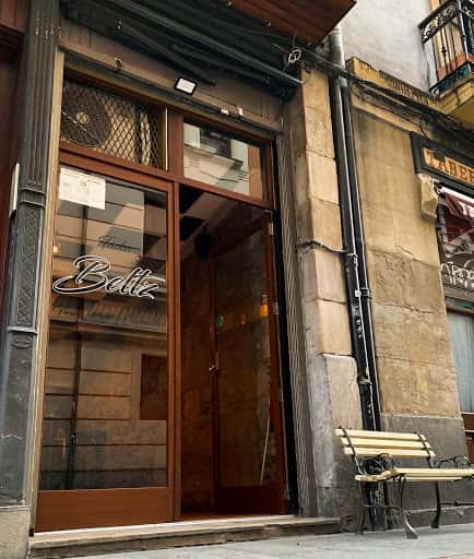 Taska Beltz: vinos artesanos, rock y guisos en Bilbao