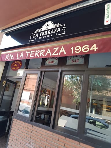 La Terraza: cocina casera y torradas en Cornellà