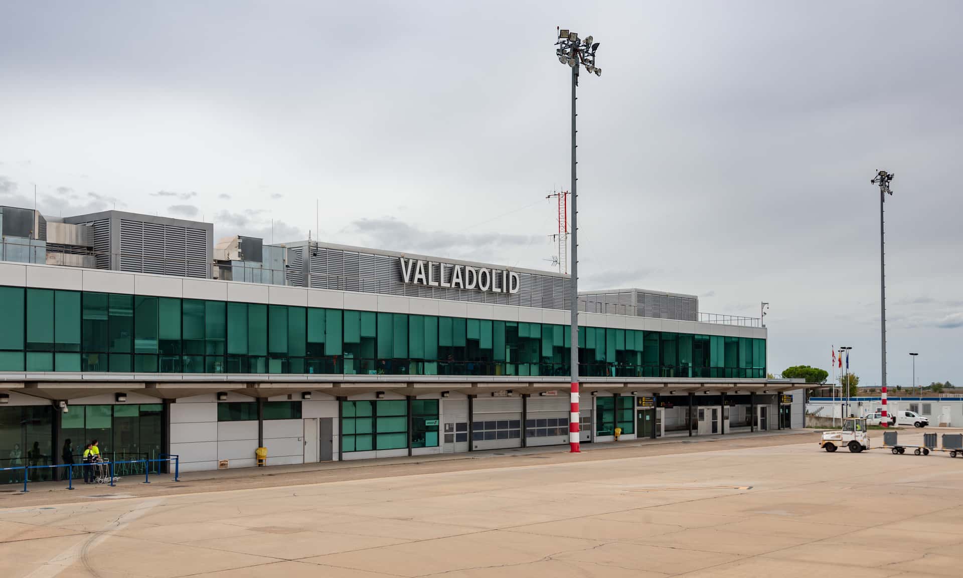Guía de vuelos directos desde Villanubla para este verano