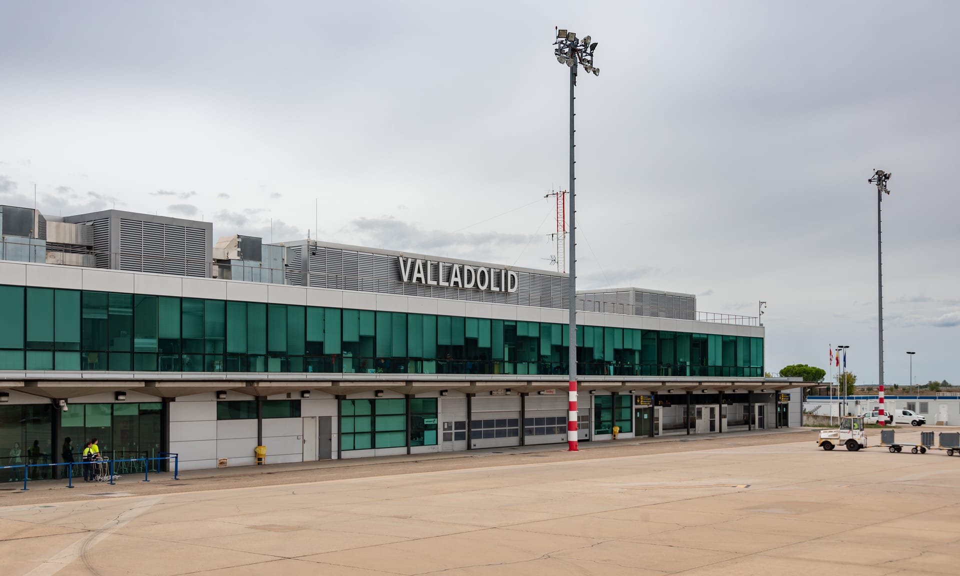 Guía de vuelos directos desde Villanubla para este verano