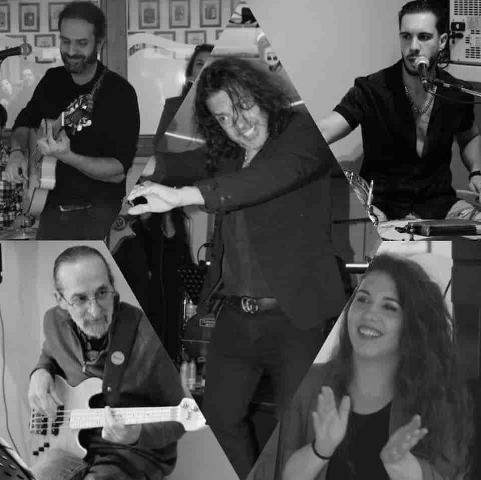 Benditos Tardeos con Rockusticos