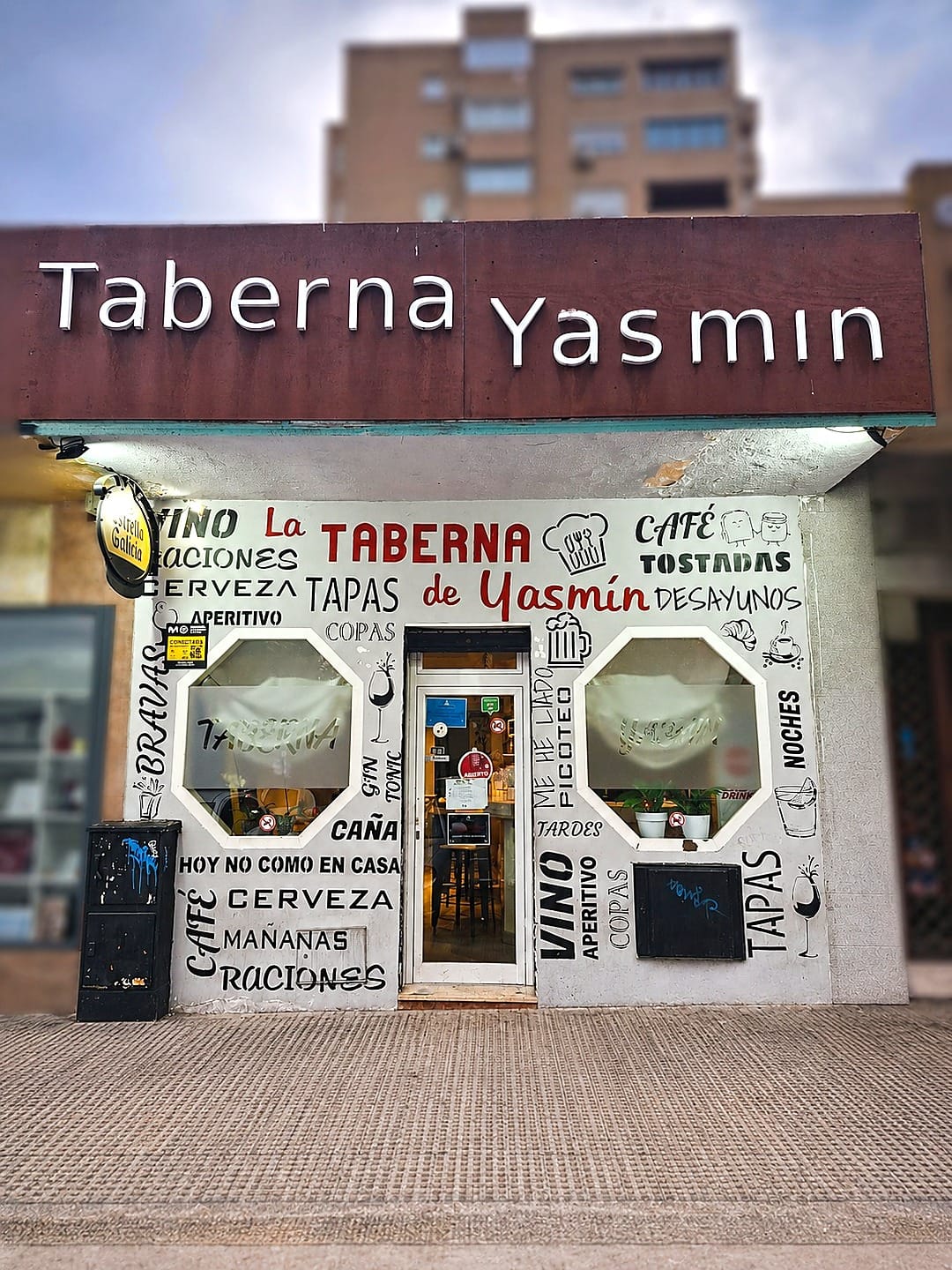 La Taberna De Yasmín: cocina casera y tapas en Coslada