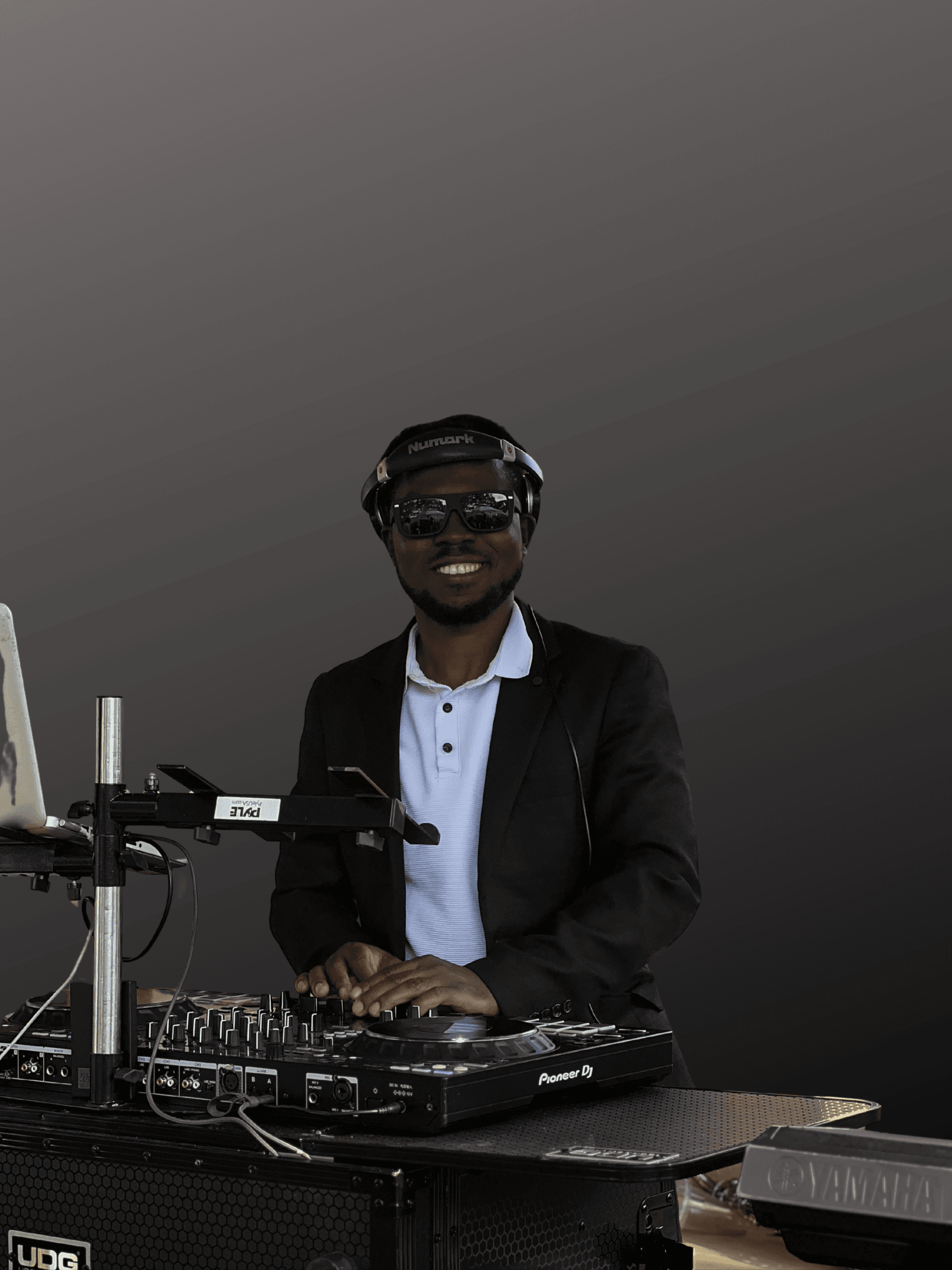 Sesión de DJ Kax en Fiestas de Erripagaña