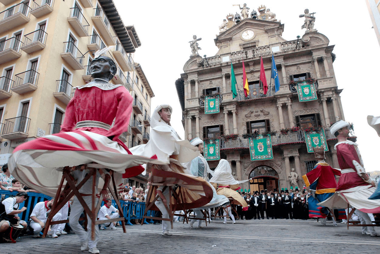 Dianas Matinales Domingos - Txistularis y Gaiteros