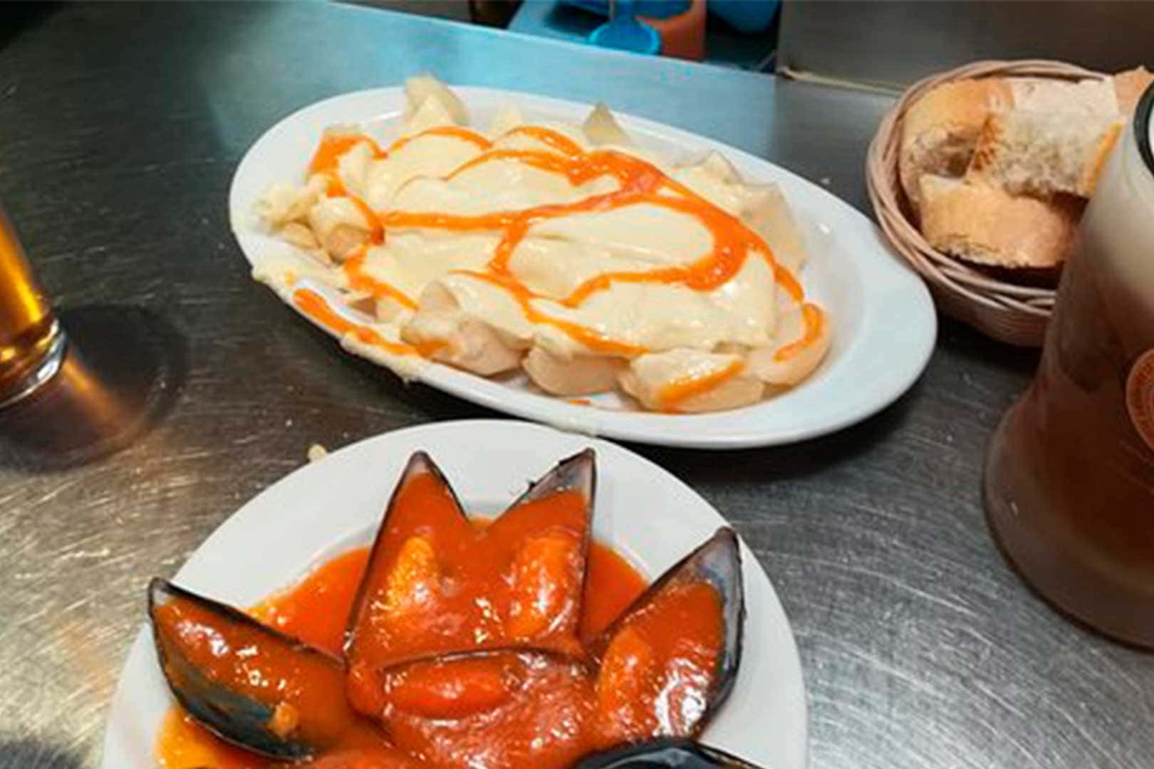 La Mejillonera en Burgos: tapas de bravas y mejillones