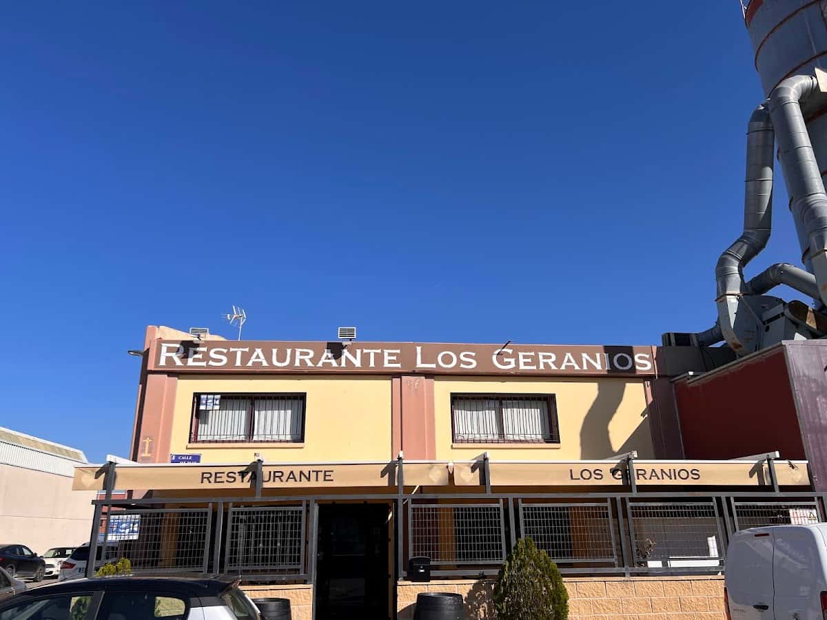 Comida casera y menú diario en Los Geranios