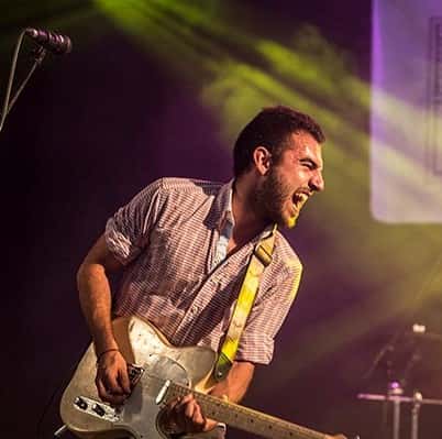 Firma de discos y showcase de Nil Moliner