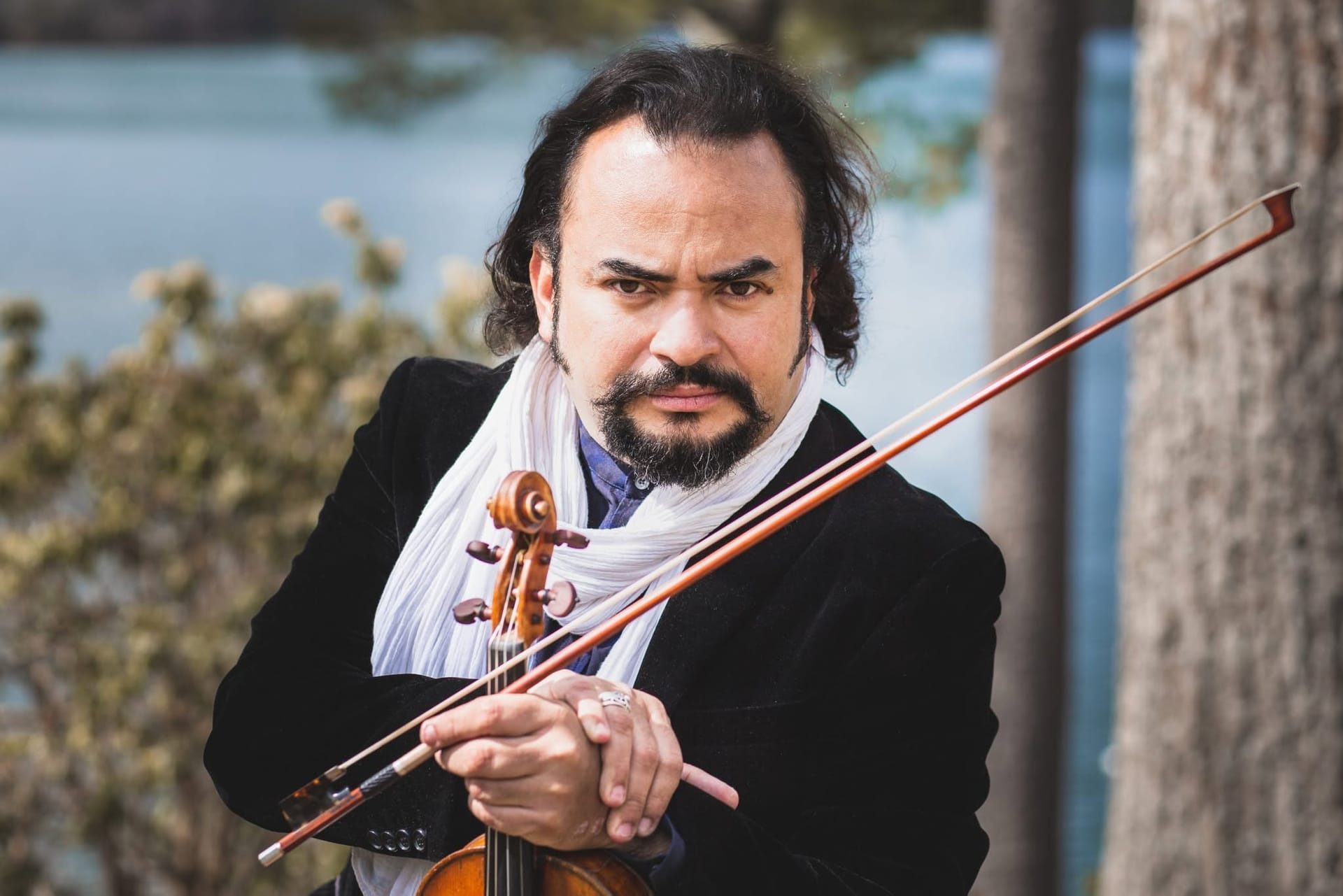 Alexis Cárdenas llevó su violín al Festival Noon