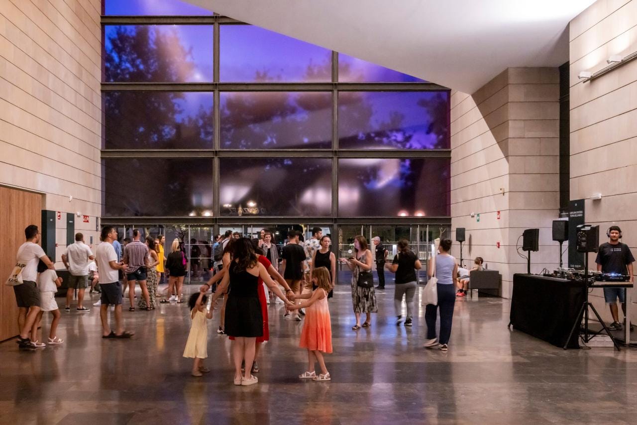 Planes nocturnos de arte y música en el IVAM