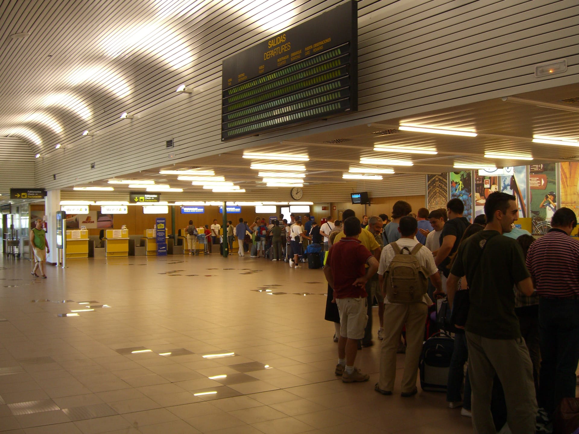 Nuevas rutas y vuelos de verano desde Foronda 2026