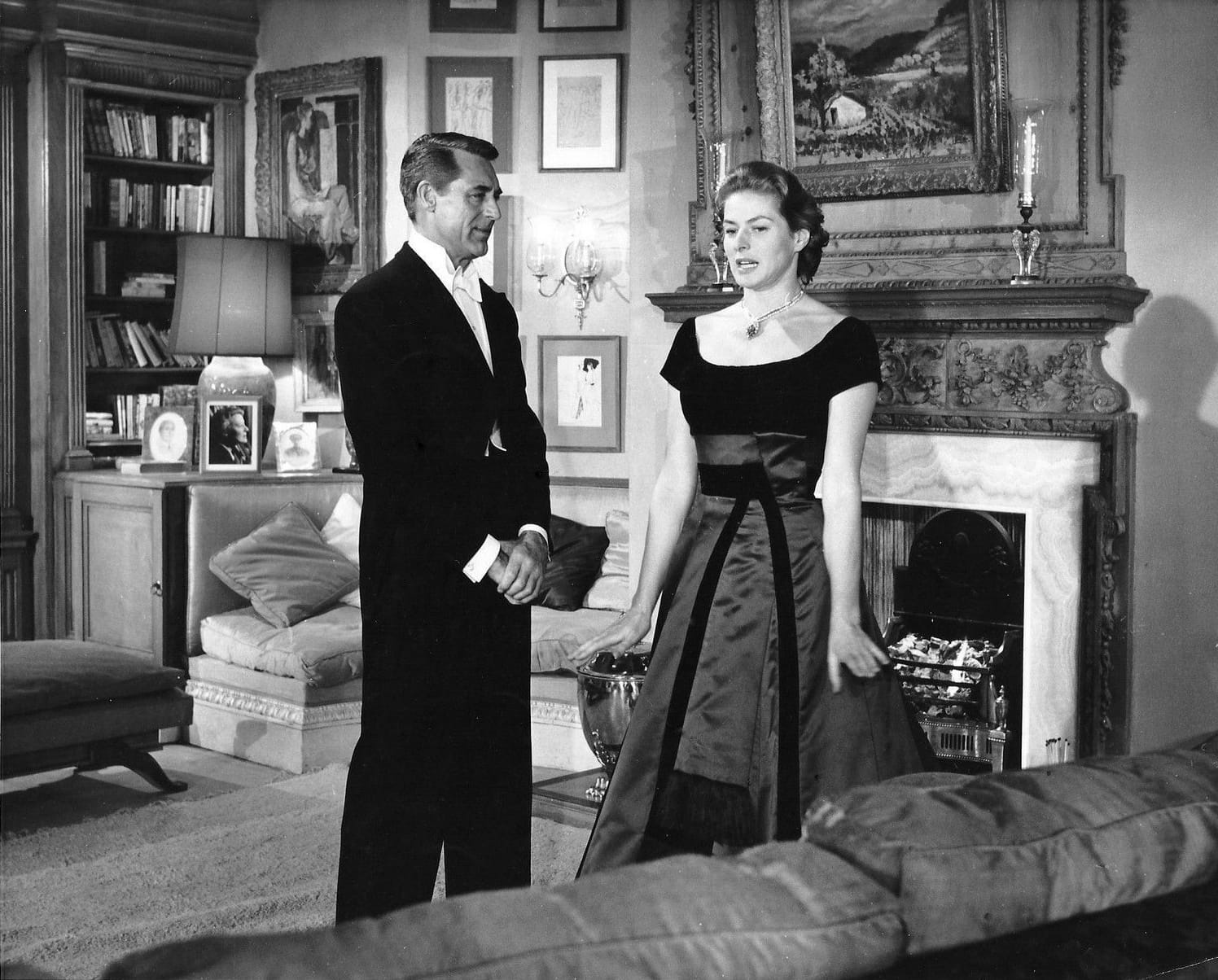 Videoproyecci贸n. Ciclo Stanley Donen. Indiscreta (Indiscreet)