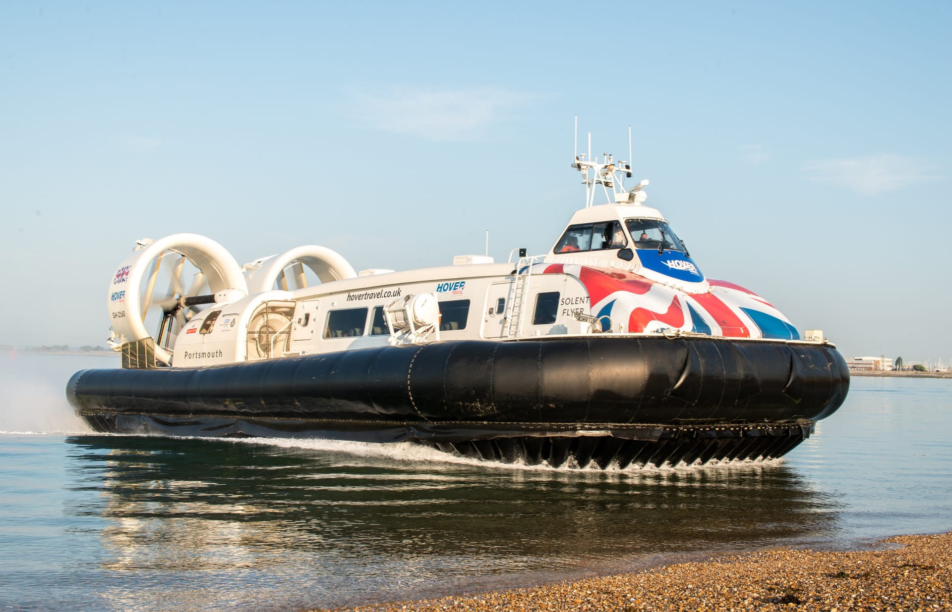 Cross the Solent by hovercraft this autumn