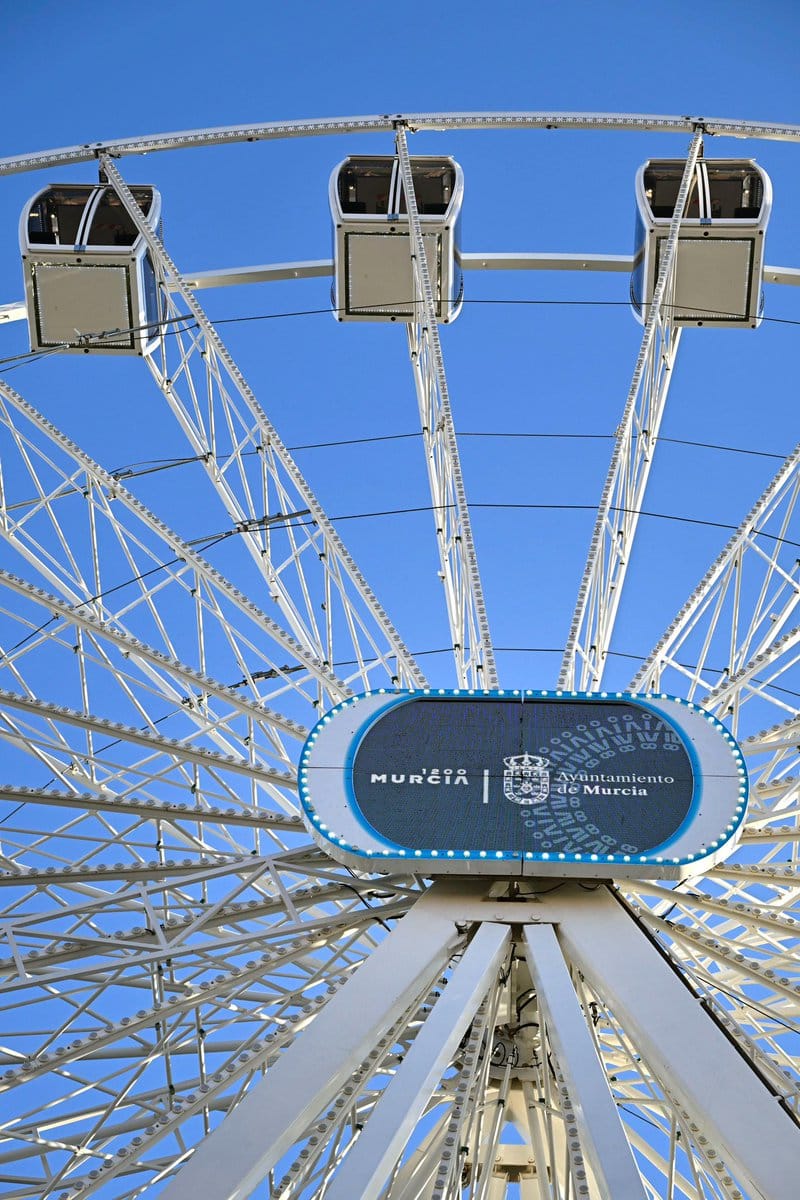 Feria de Murcia 2026: Noria Panorámica y Mercadillo de artesanía
