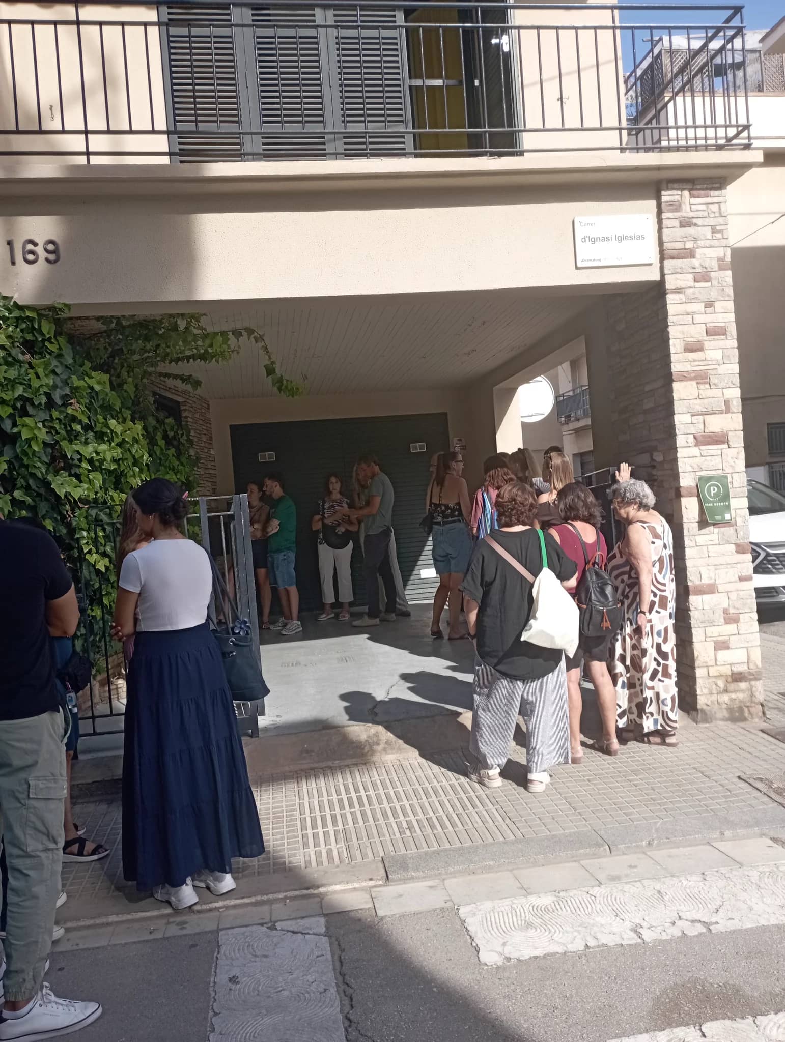 El primer Home Market del Prat vació una casa familiar