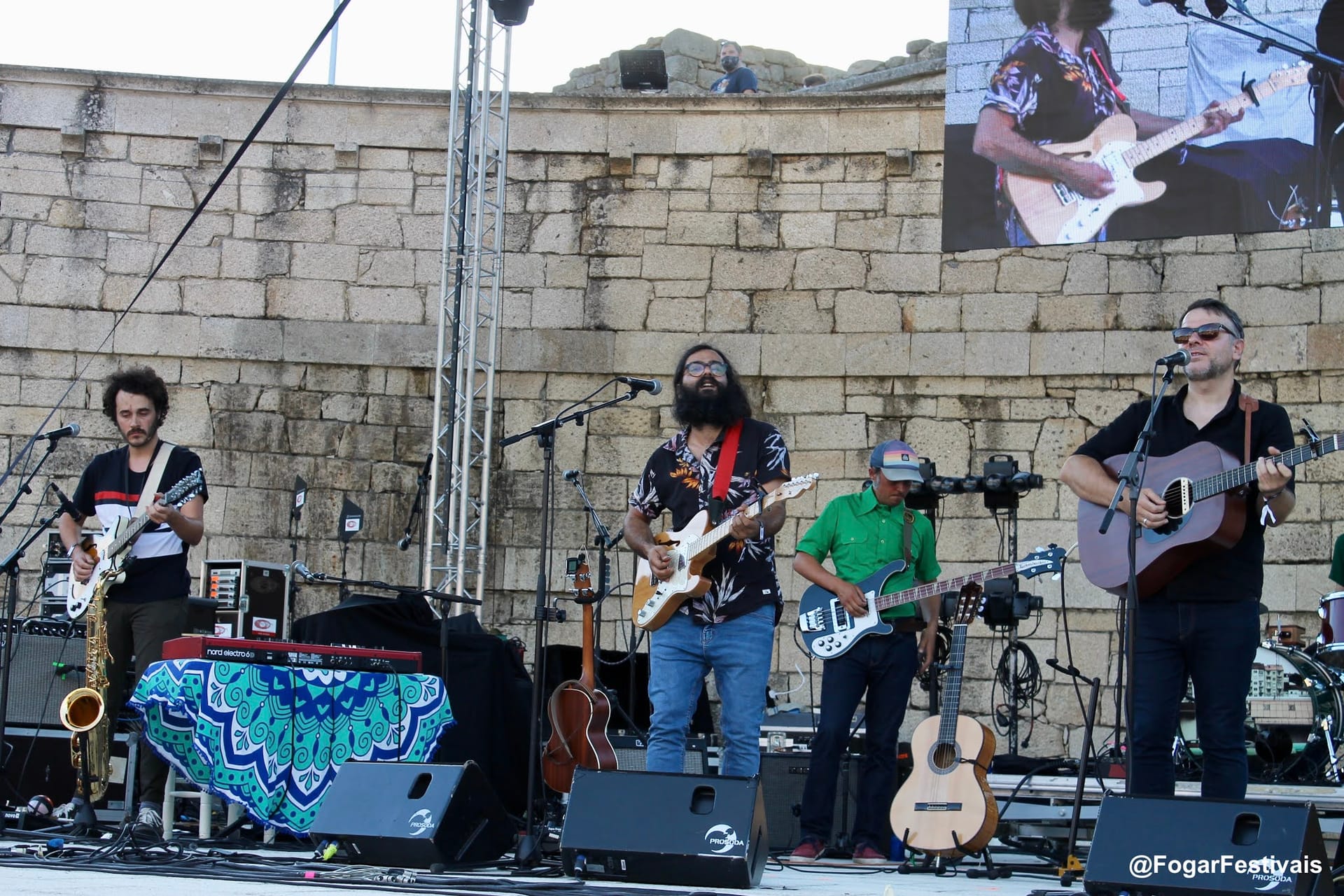 OurenRock, Weird Noise y Pao de Limoeiro en Sala Moon