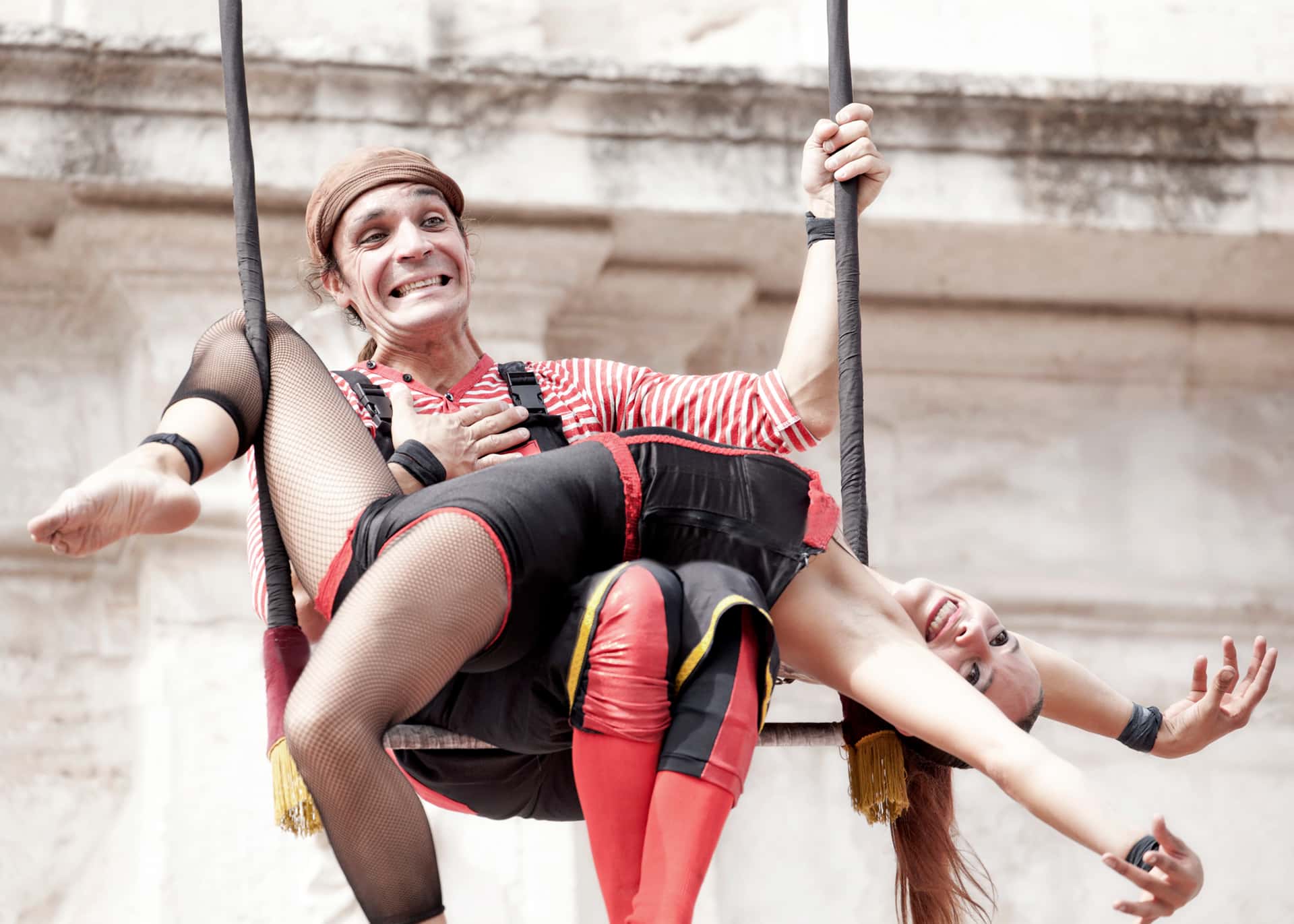 Volando vengo - Espectáculo de circo de Kanbahiota Troup