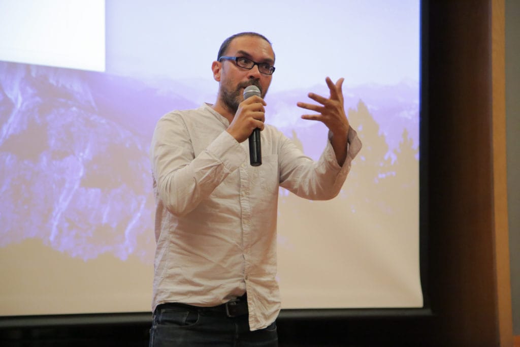 Masterclass de Elías León Siminiani en 58 ALCANCES