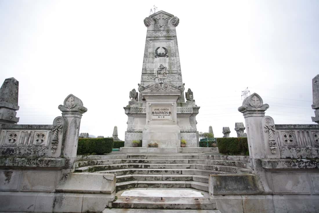 El cine se muda al cementerio de Pereiró