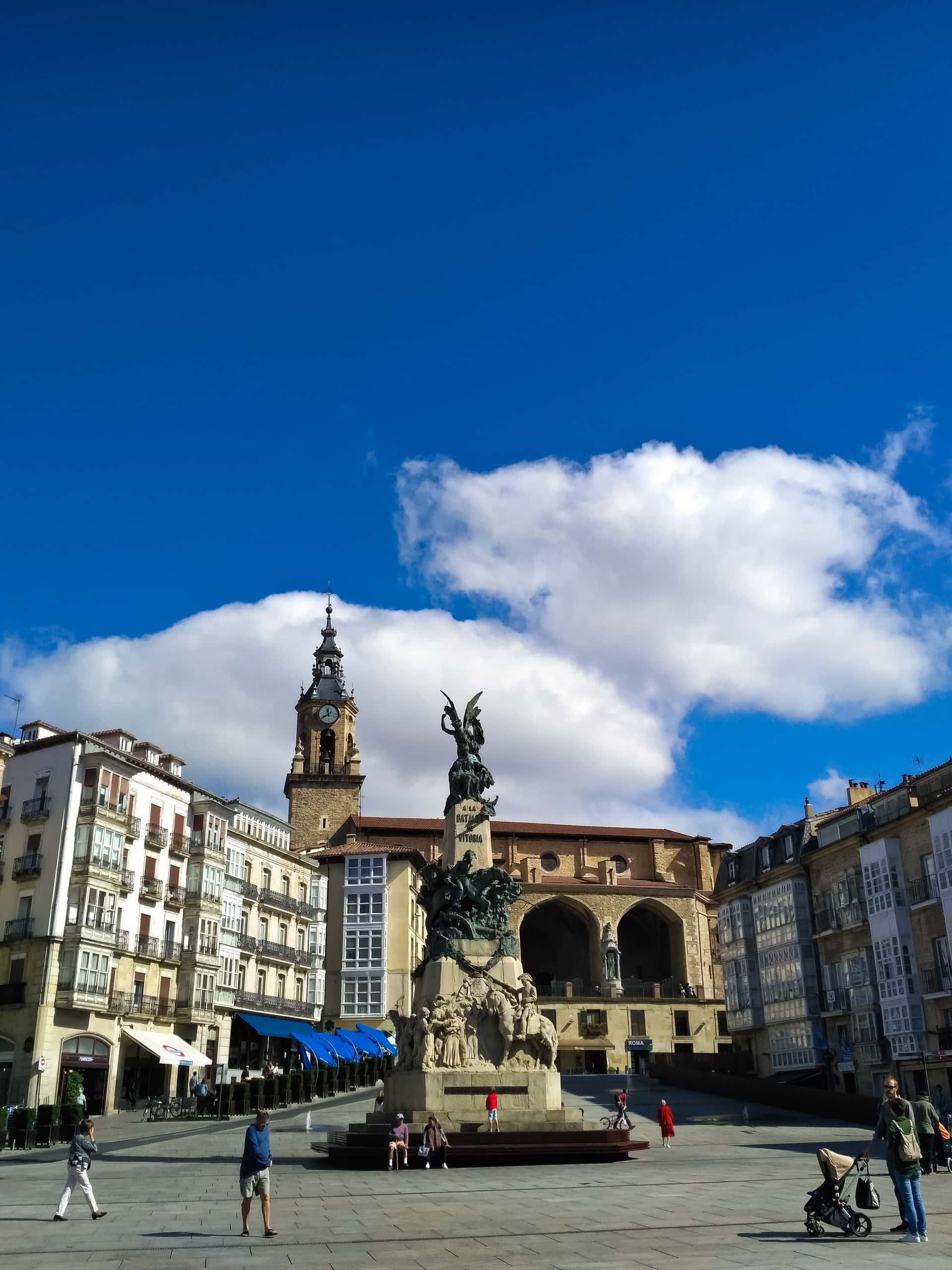 Devoción a la Virgen Blanca en Álava