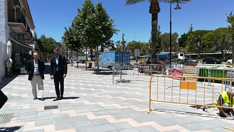 La Cala: 400 años de historia consular al aire libre