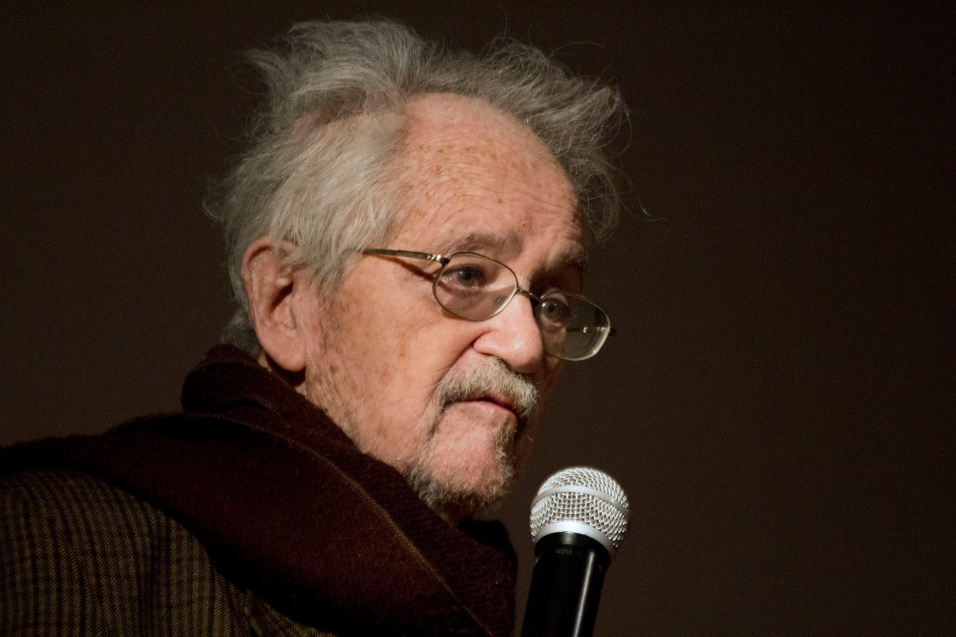 La Palabra Habitada. El autor y sus voces: José de la Colina