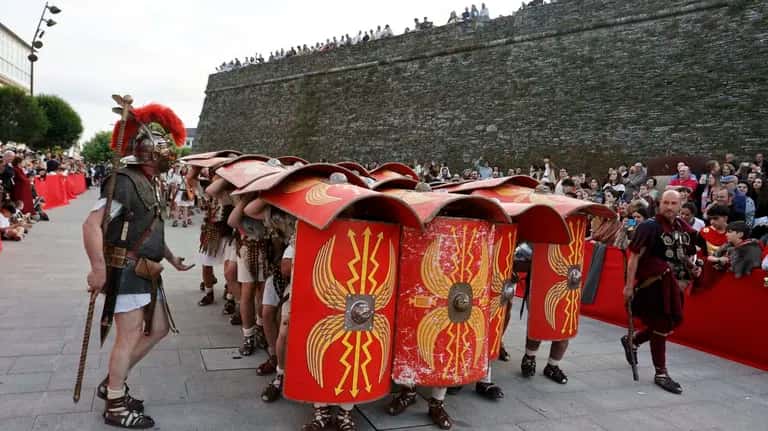 Visita guiada a las colecciones castrexas y romanas
