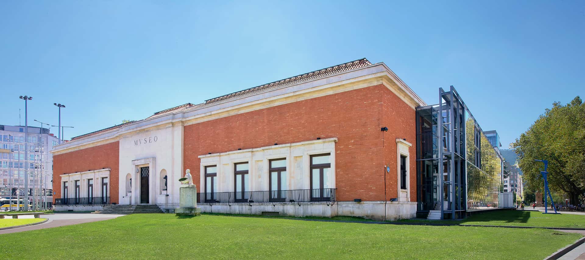 El Museo de Bellas Artes de Bilbao reabre sus puertas