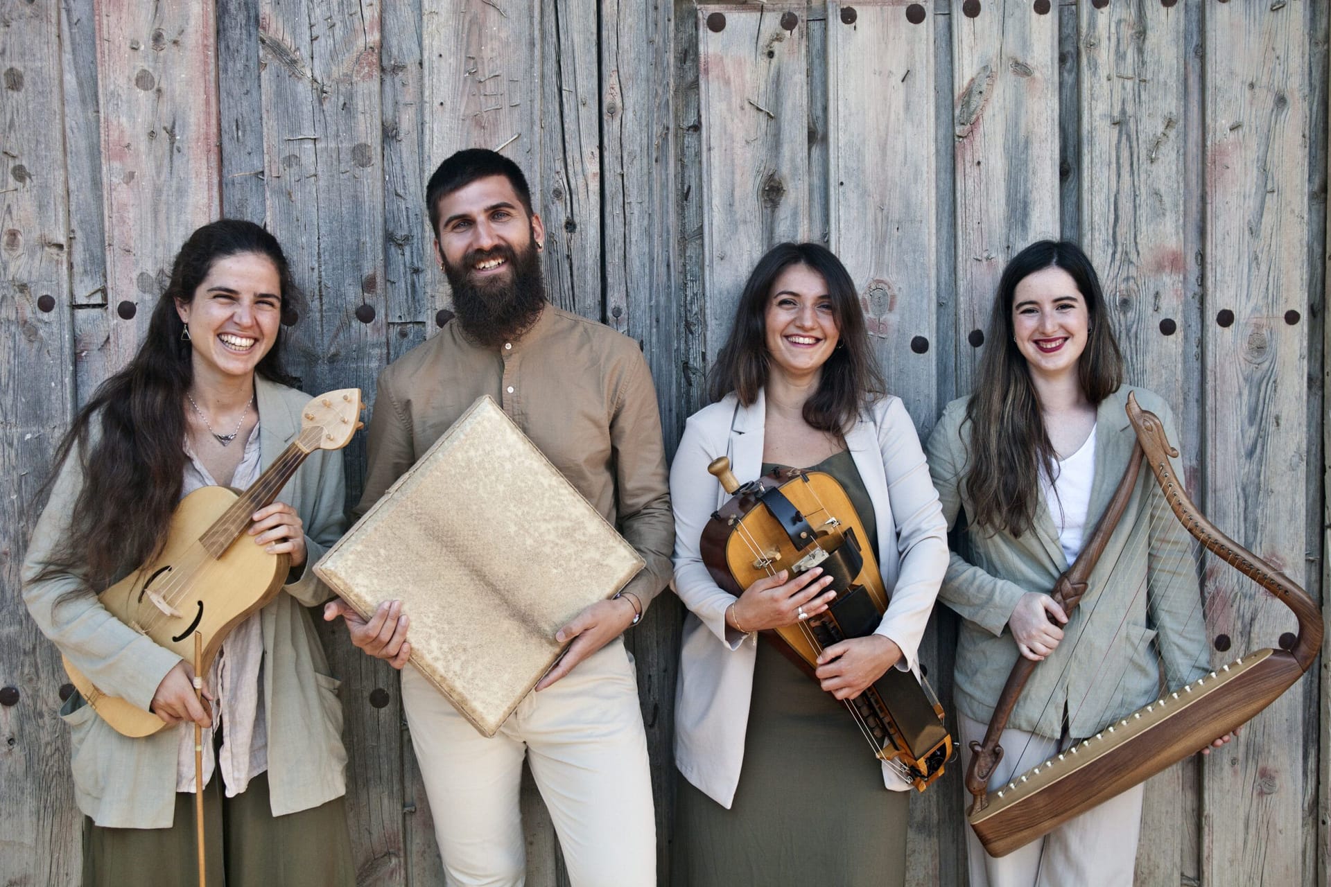 Música medieval. Entrebescant