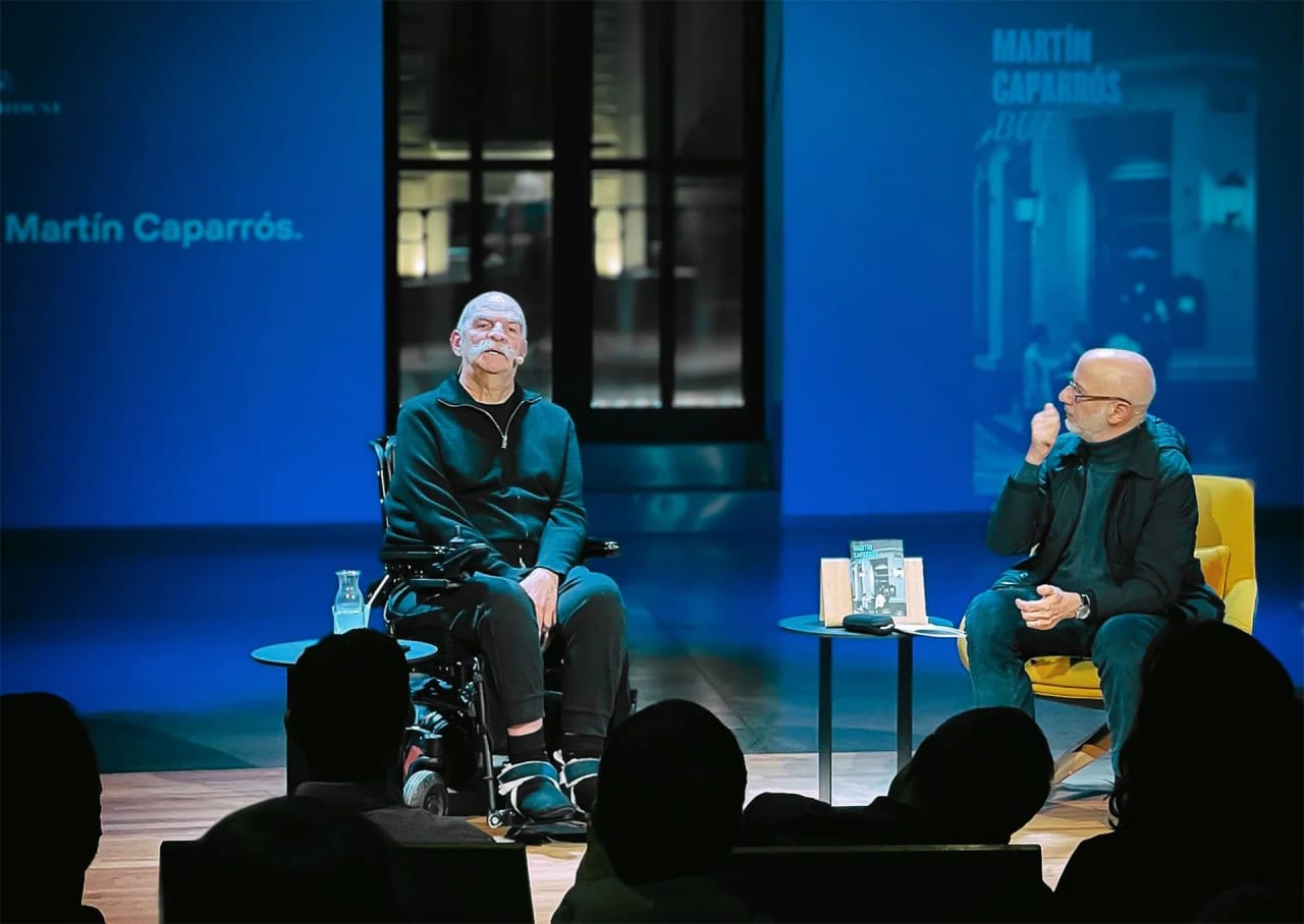 Presentaci贸n de 'Otras historias del Archivo de Indias'