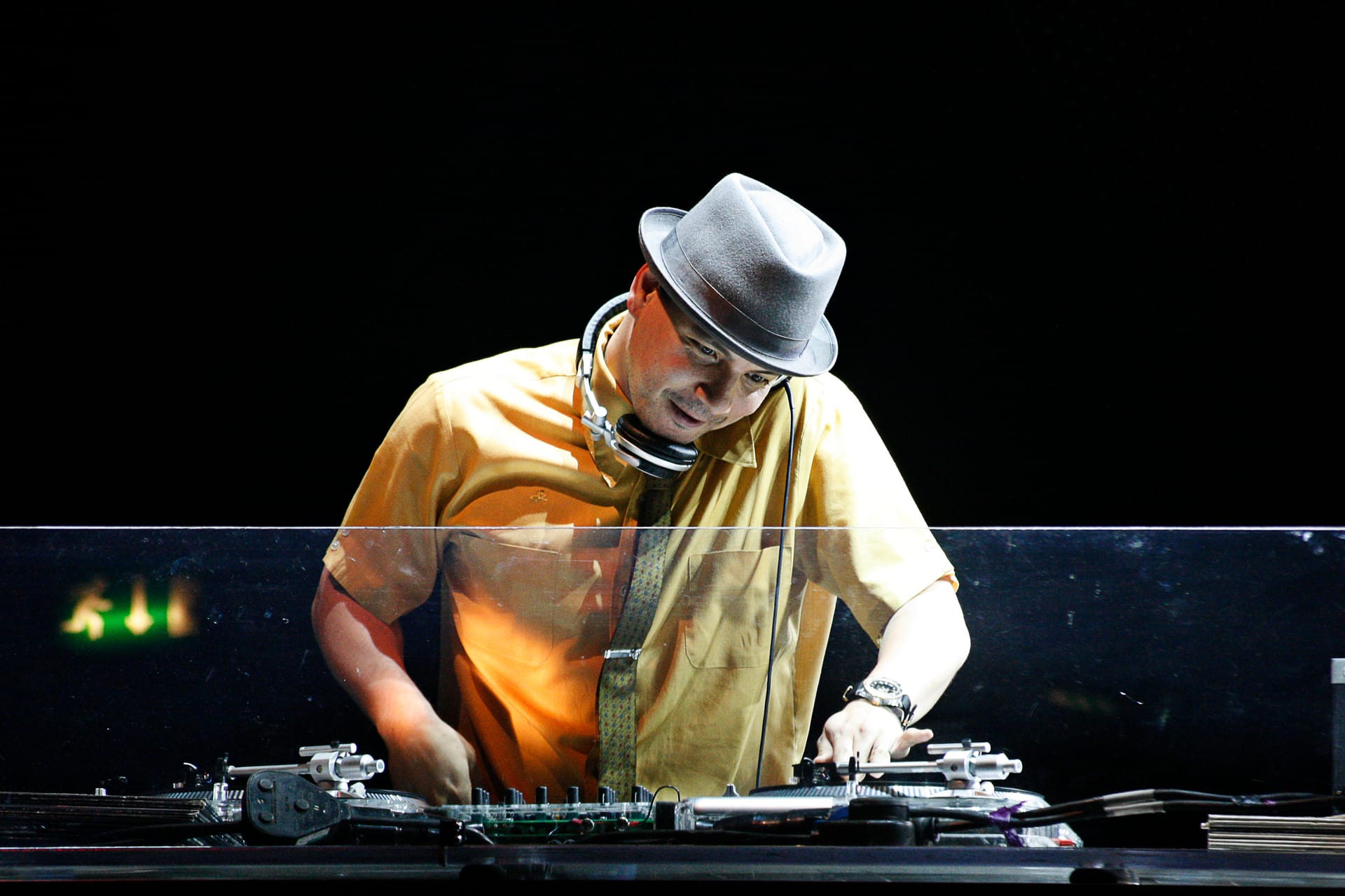 Underground Heavyweights: Mix Master Mike, Rahzel, JS-1, and Henry Invisible