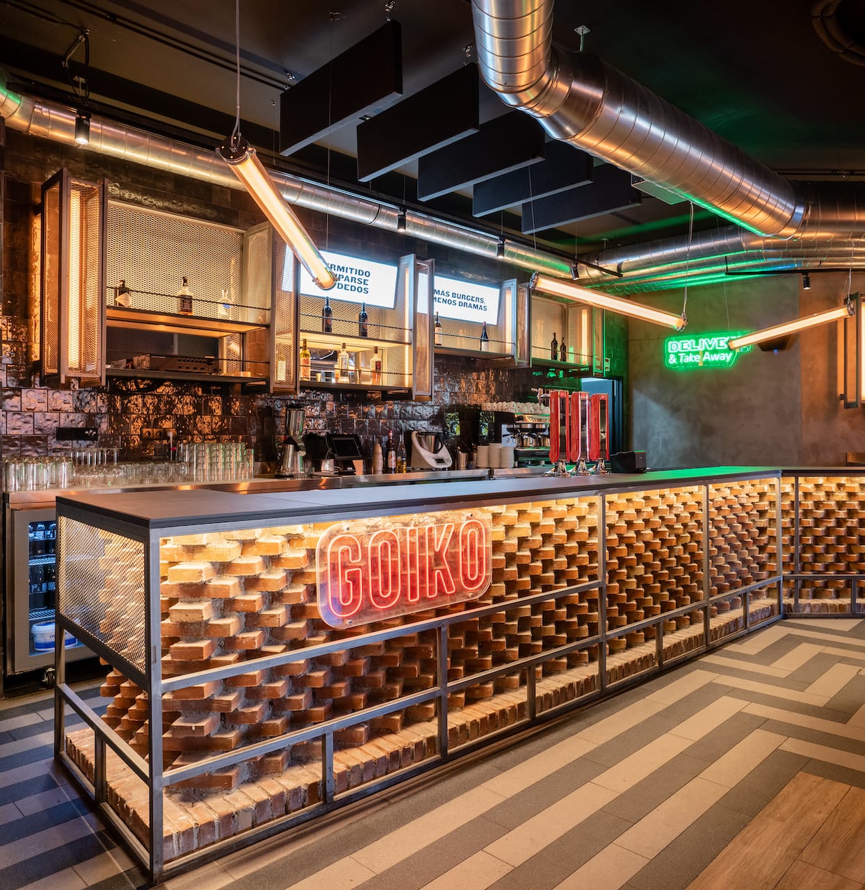 Goiko en Móstoles: hamburguesas gourmet y smash en Calle Violeta