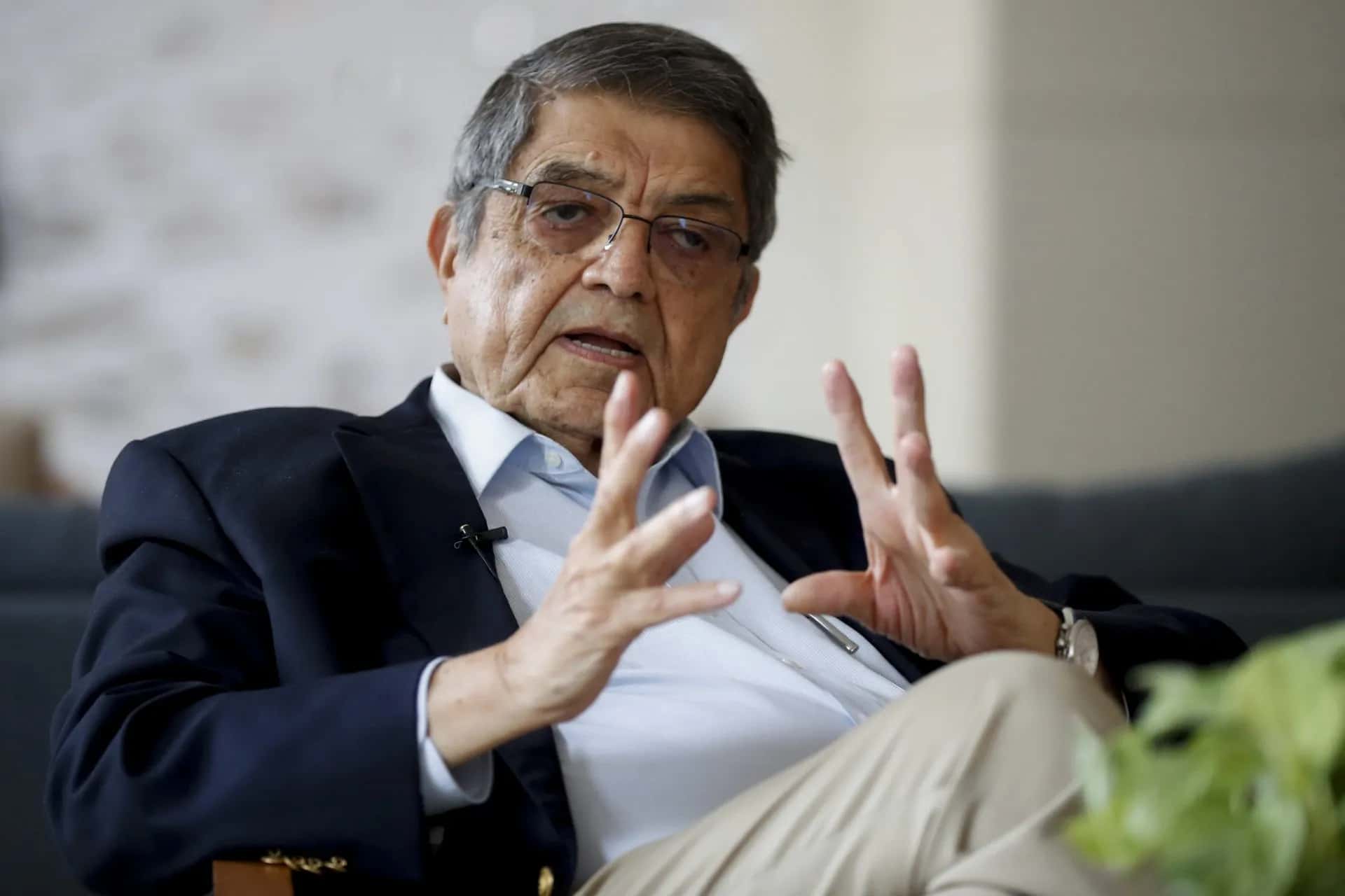 Llegim Sergio Ramírez