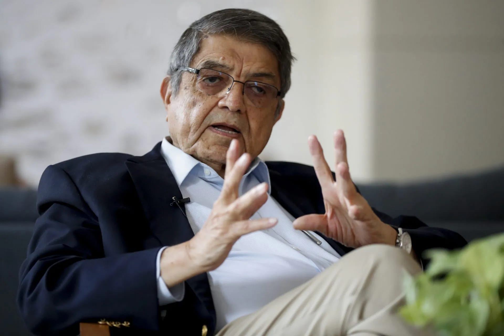 Llegim Sergio Ramírez