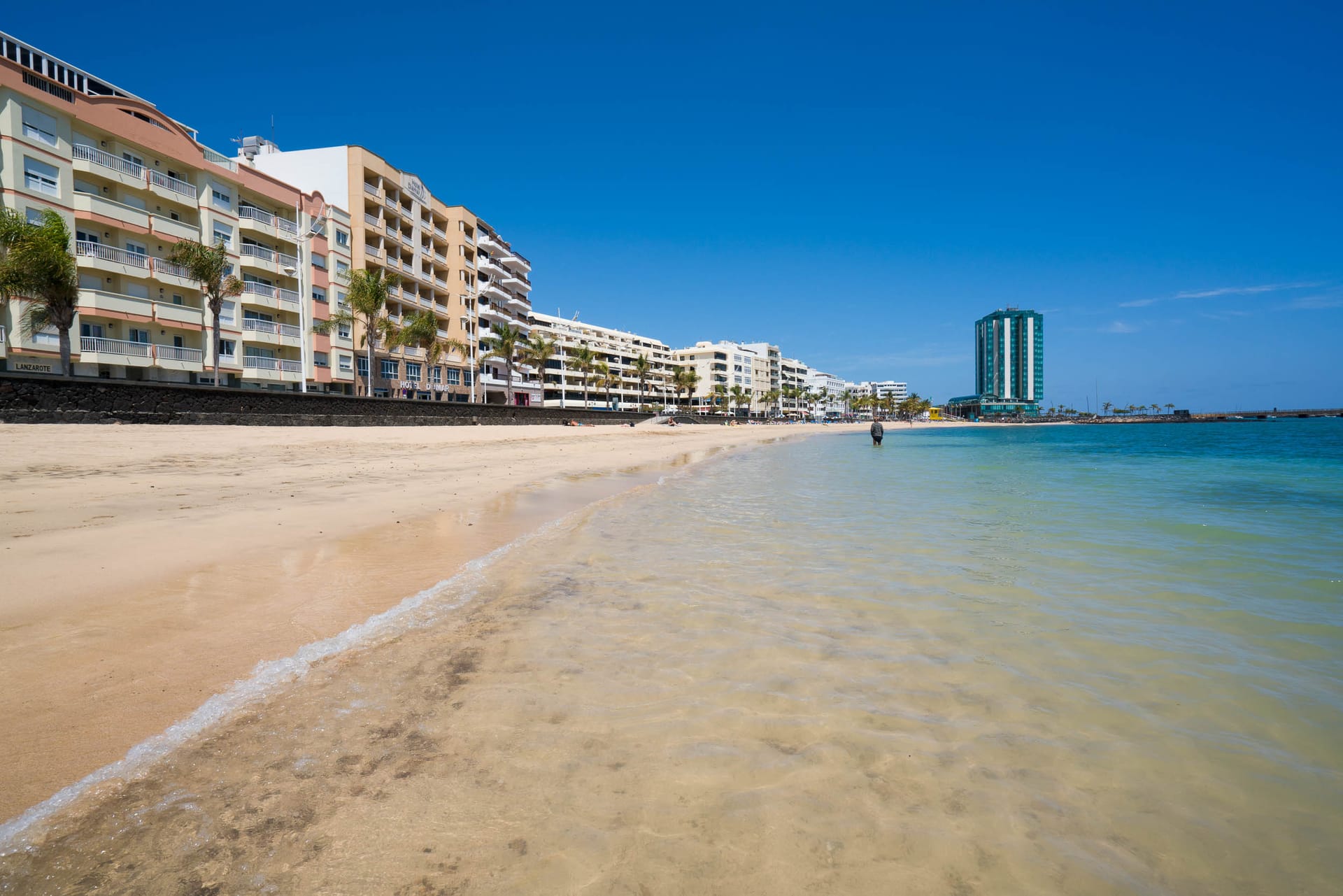 Arrecife estrena terraza pública en el Parque Temático