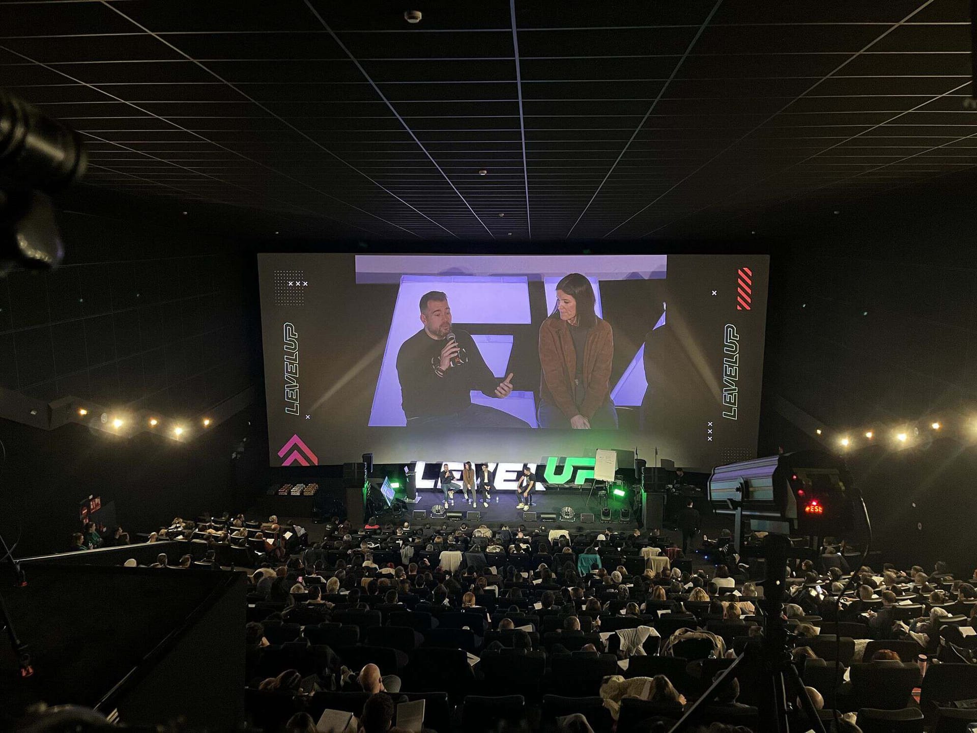 Cine bajo las estrellas en Mataró: luces y sombras