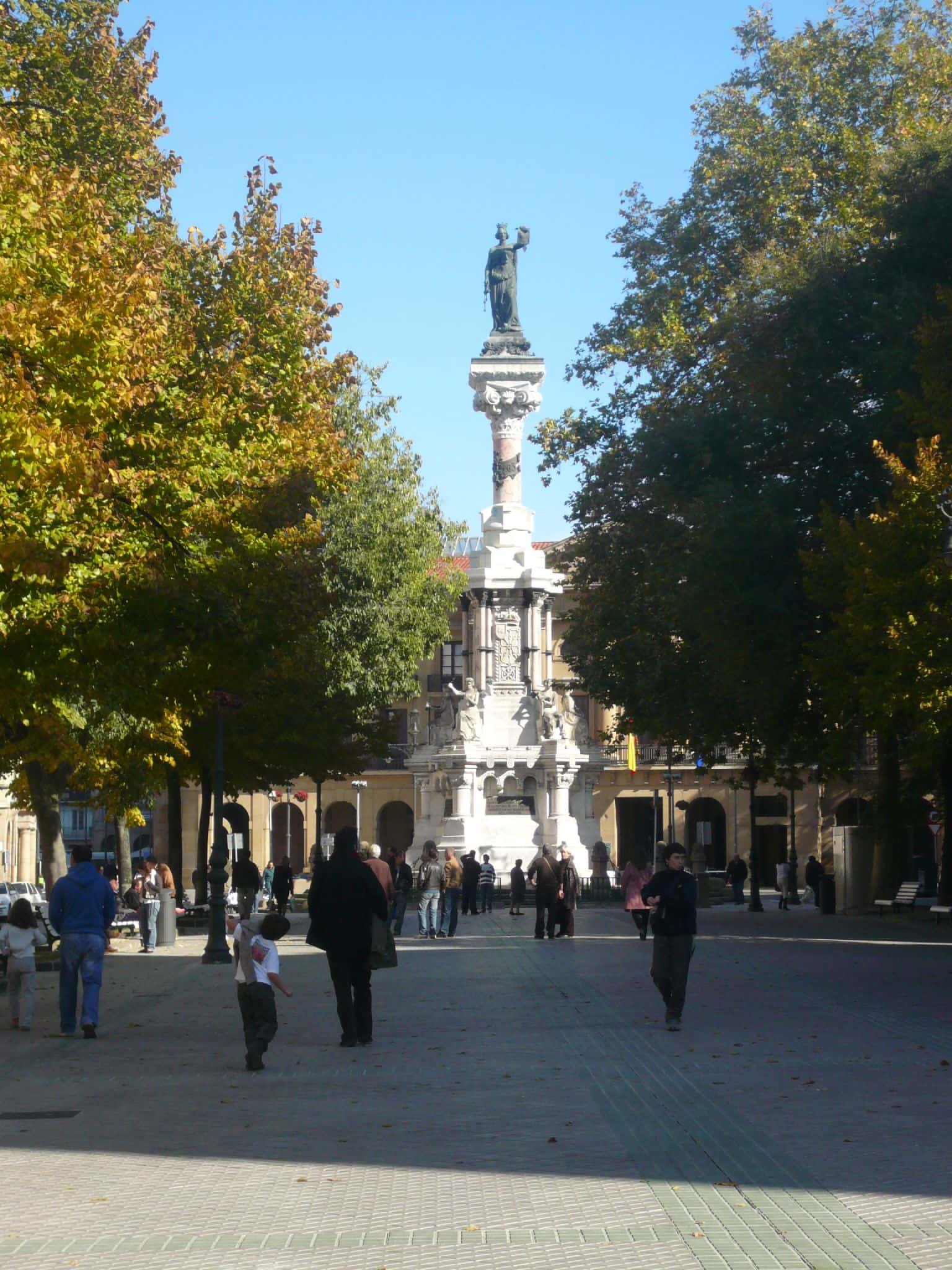 El Paseo de Sarasate reabre casi por completo para San Fermín