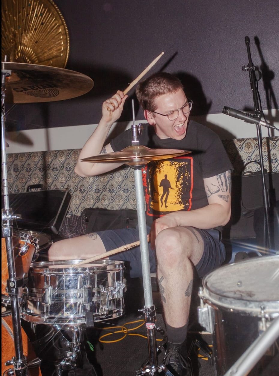 Alley Bar: Gutwrench / Human Instinct / Bounty / Cuerno