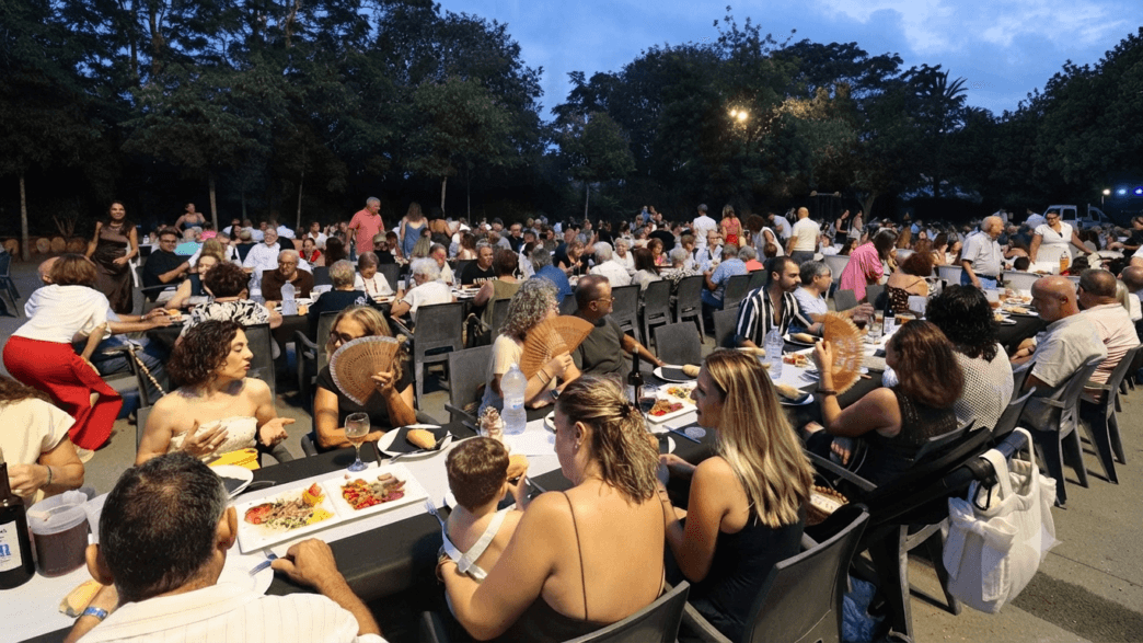 Sopar d'Estiu del Roser: cena popular en la Ermita de Sanz