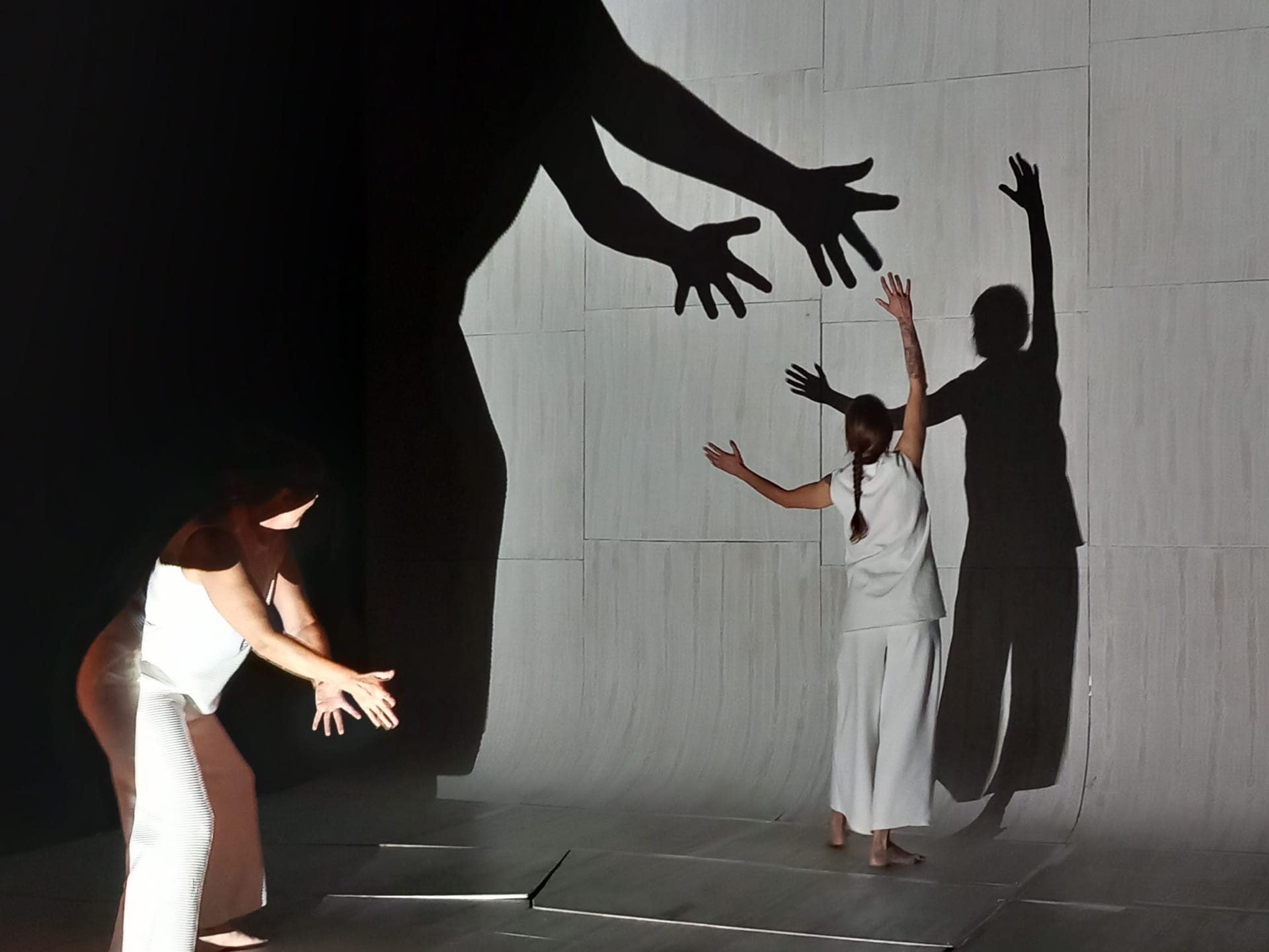 Sum (Baychimo Teatro)