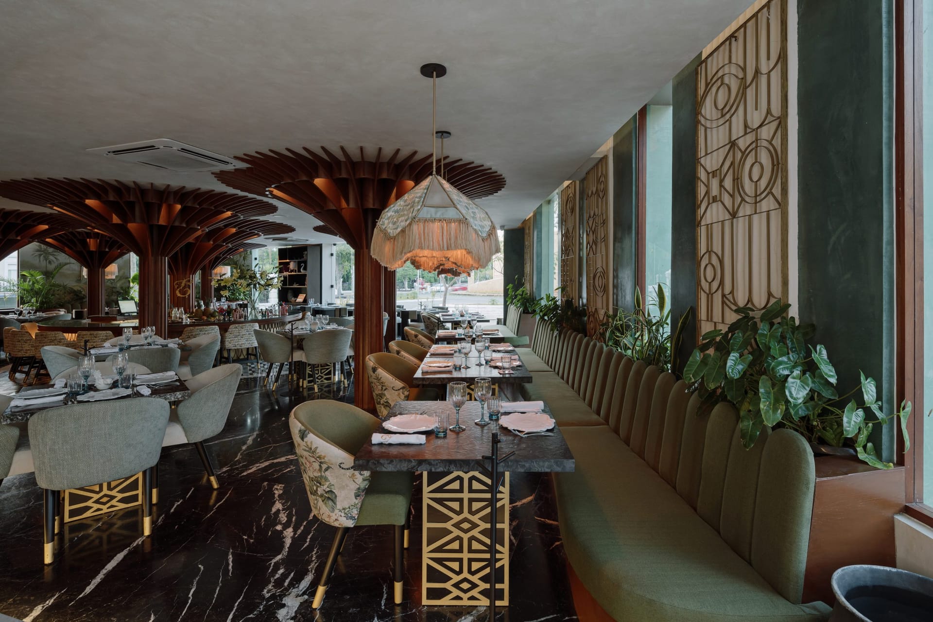 Emplumado: cocina internacional frente al Paseo Montejo