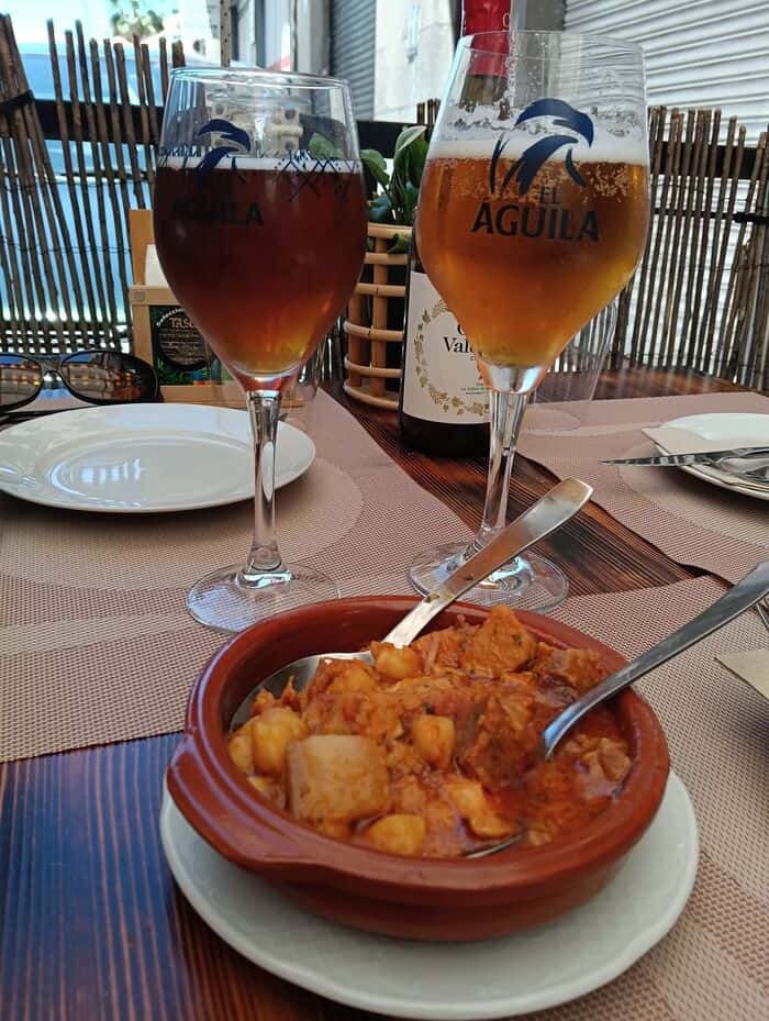 La Cueva De Madera: cocina canaria, vasca y leonesa