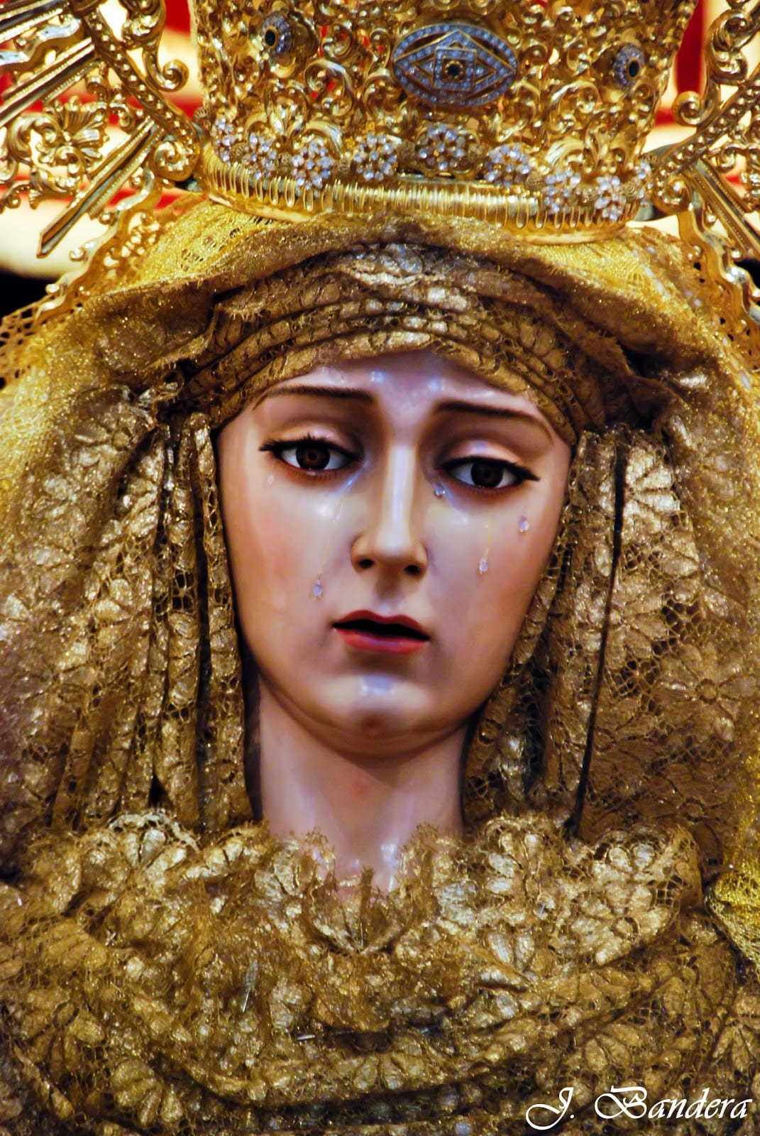 Rosario mensual de las Fusionadas