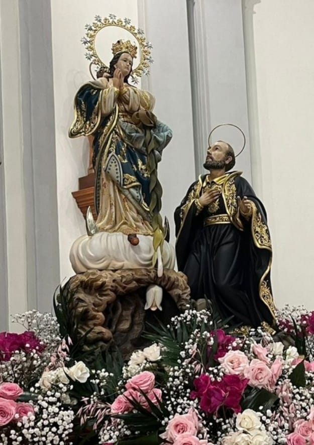 La Virgen de los Lirios cambia de escenario en Alcoy