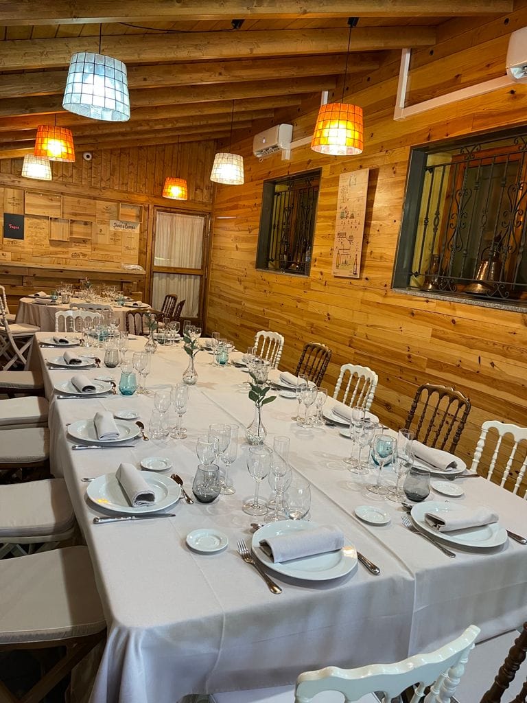 El Caldero: cocina casera y menú diario en Collado Villalba