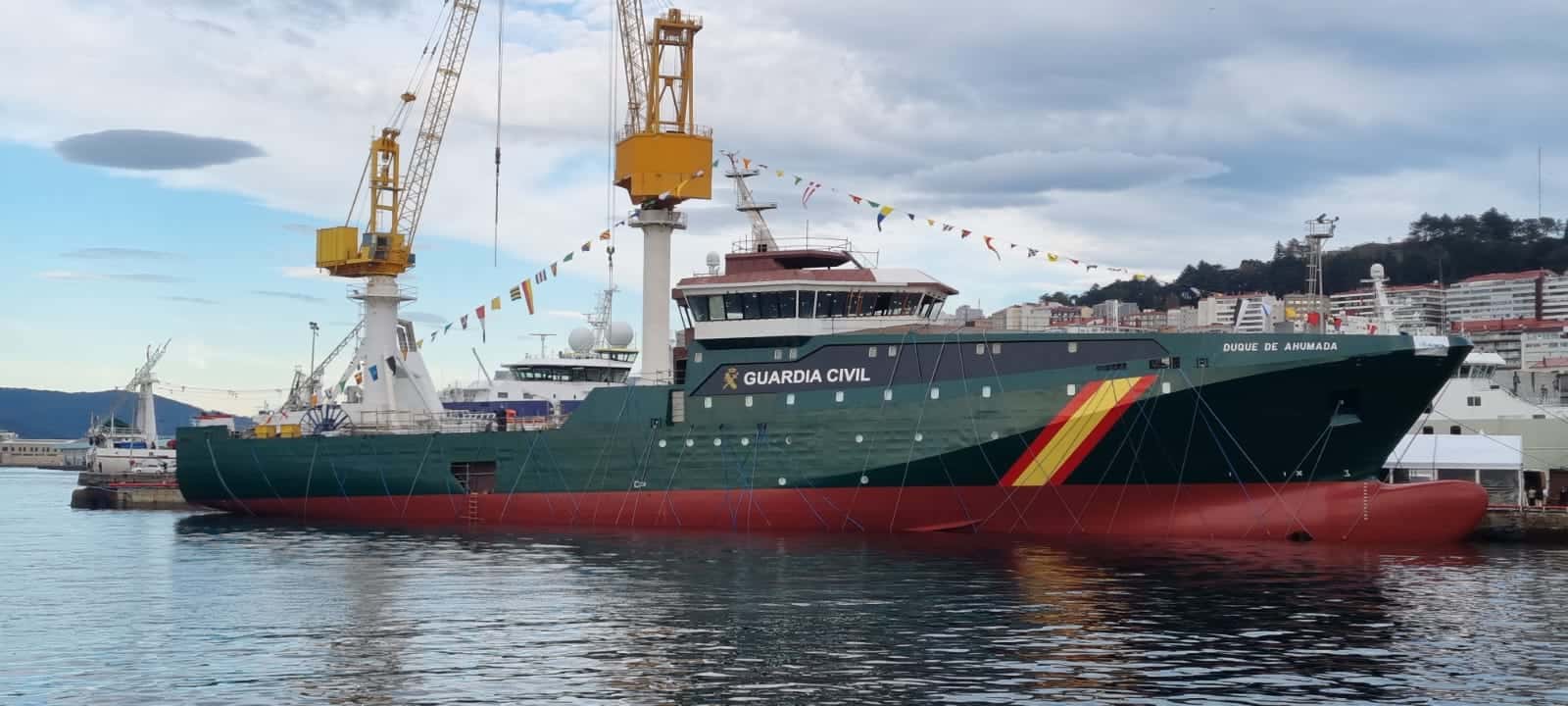 Visita al buque oce谩nico Duque de Ahumada